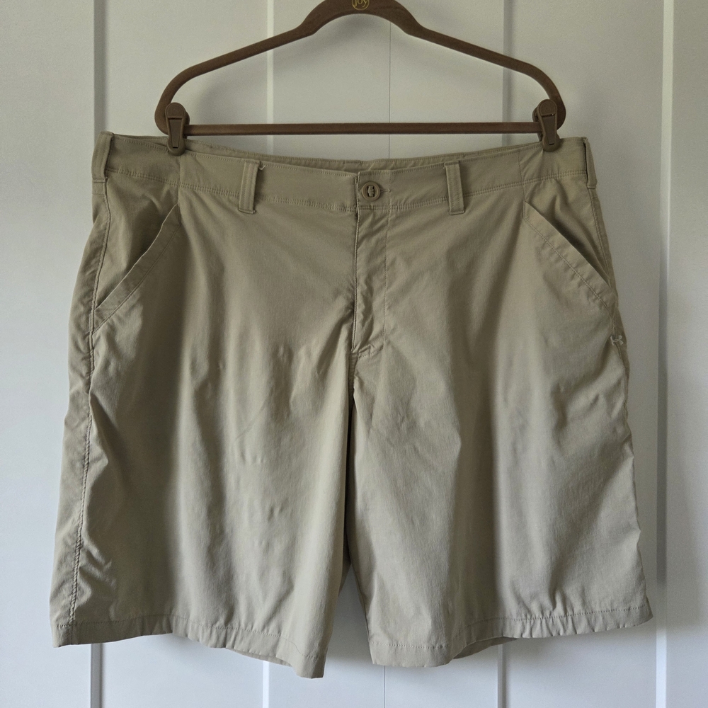 Men's Tan Shorts